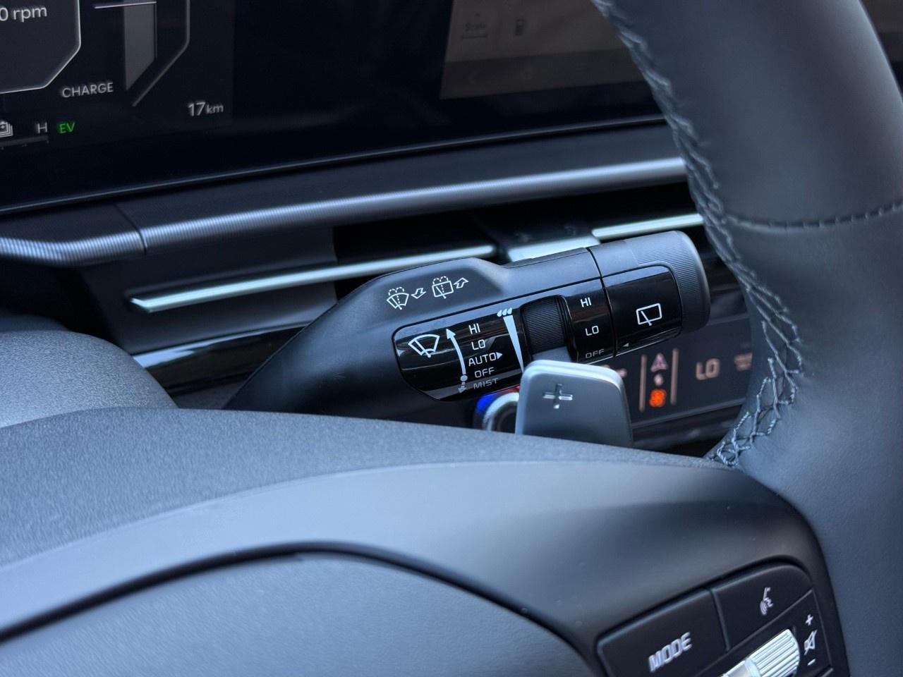 2027 Kia Sportage Plug-In Hybrid SX AWD w/Red Interior Photo