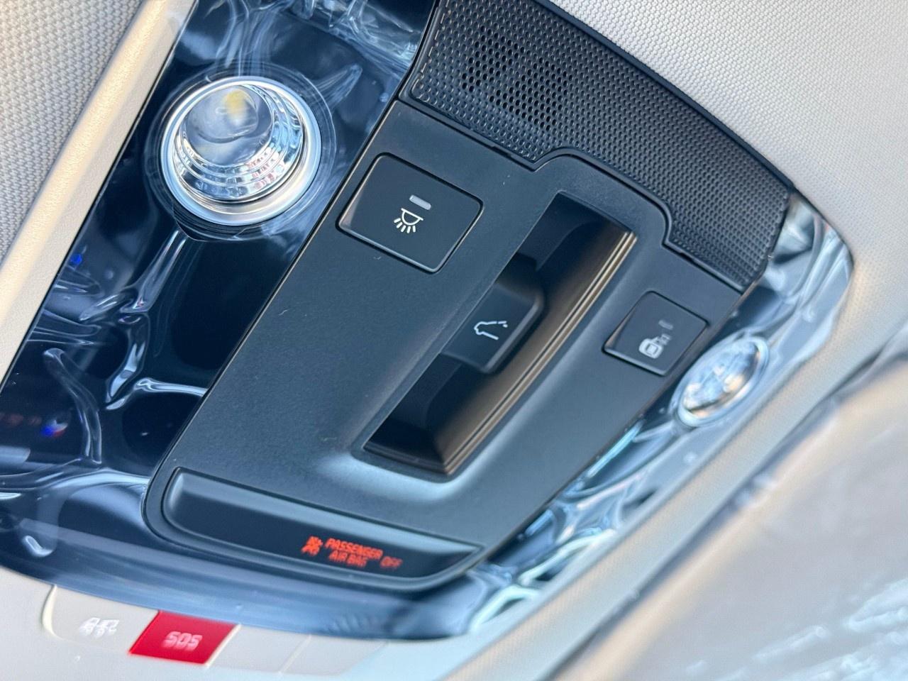 2027 Kia Sportage Plug-In Hybrid SX AWD w/Red Interior Photo