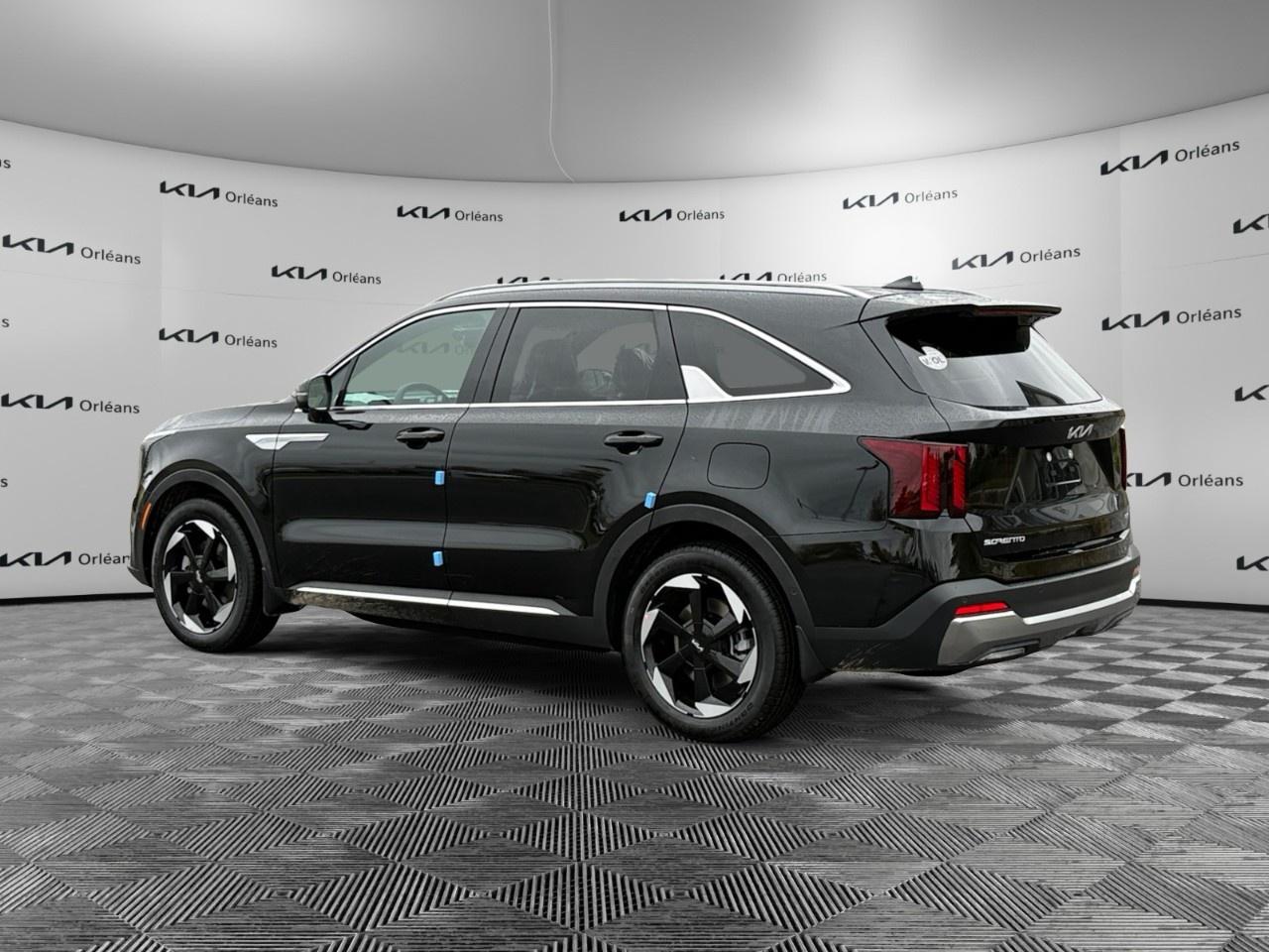 2026 Kia Sorento Hybrid SX AWD Photo2