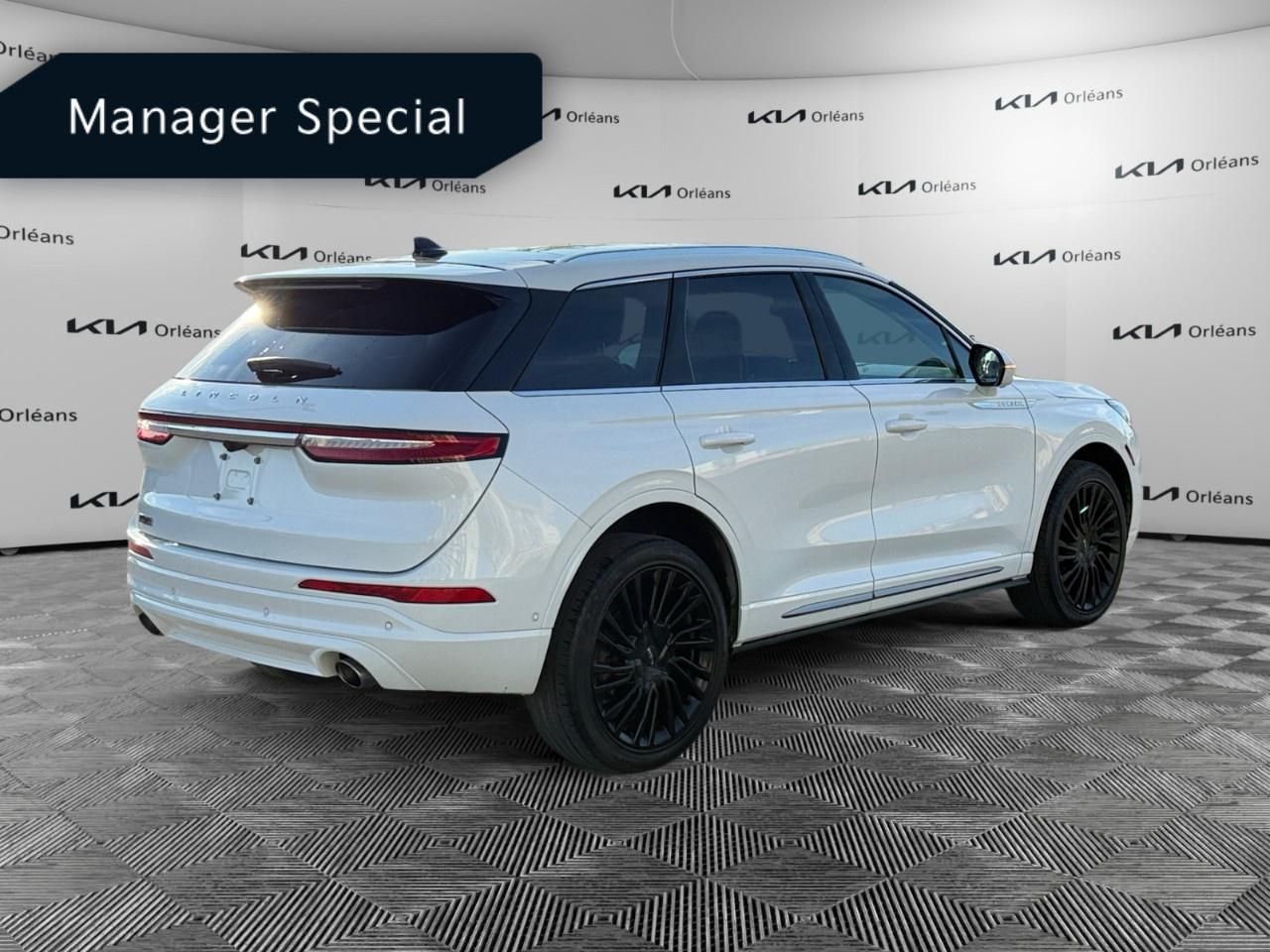 2021 Lincoln Corsair Reserve AWD Photo