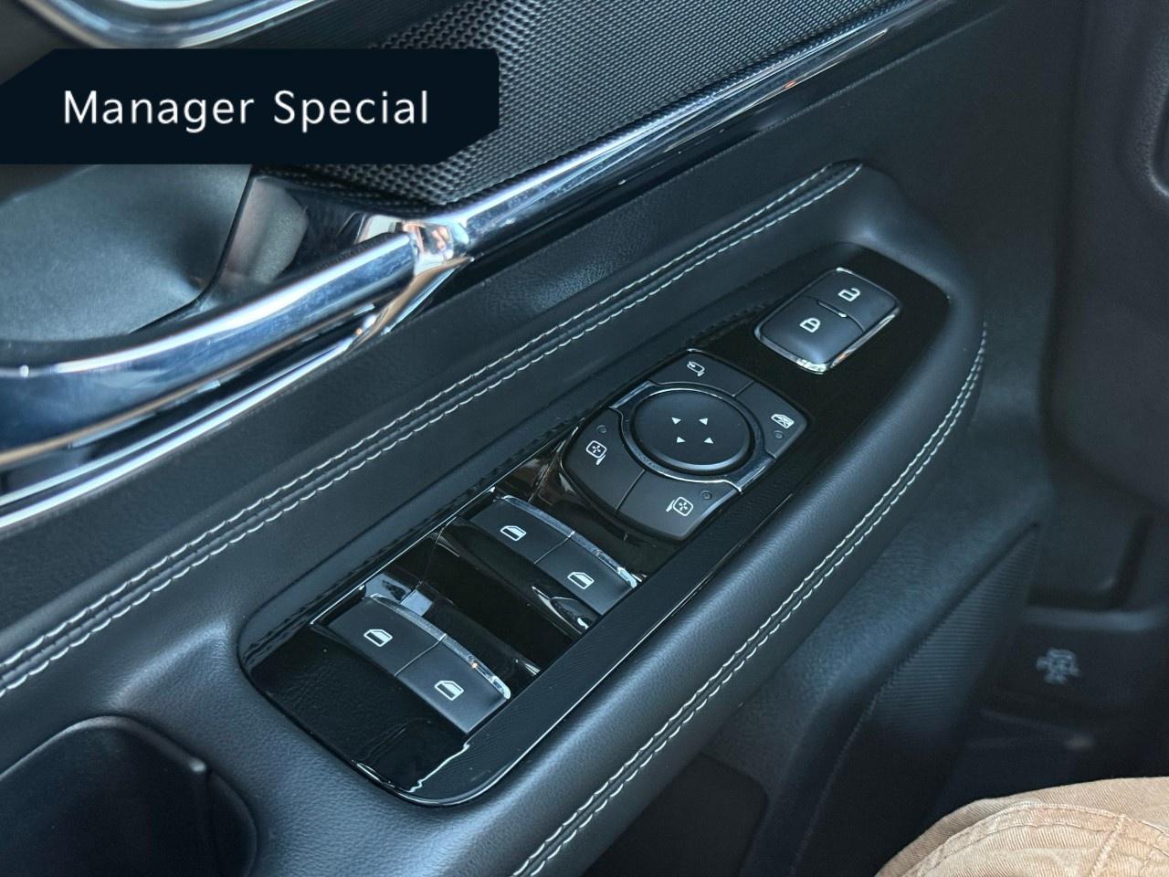 2021 Lincoln Corsair Reserve AWD Photo