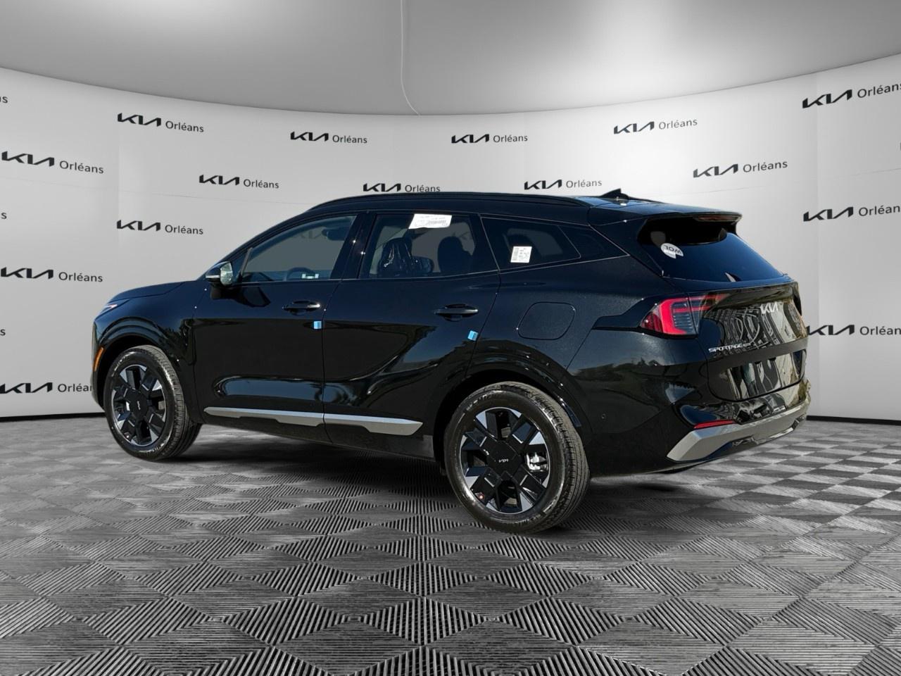 2027 Kia Sportage Plug-In Hybrid SX AWD w/Black Interior Photo