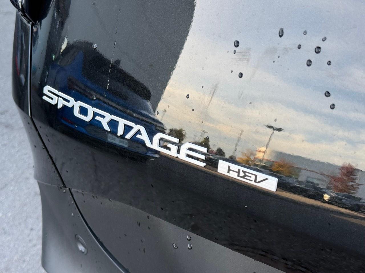 2027 Kia Sportage Hybrid EX AWD Photo