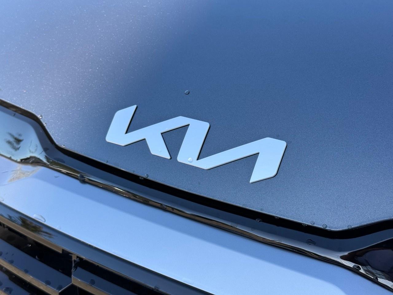 2027 Kia Sportage Hybrid EX AWD Photo