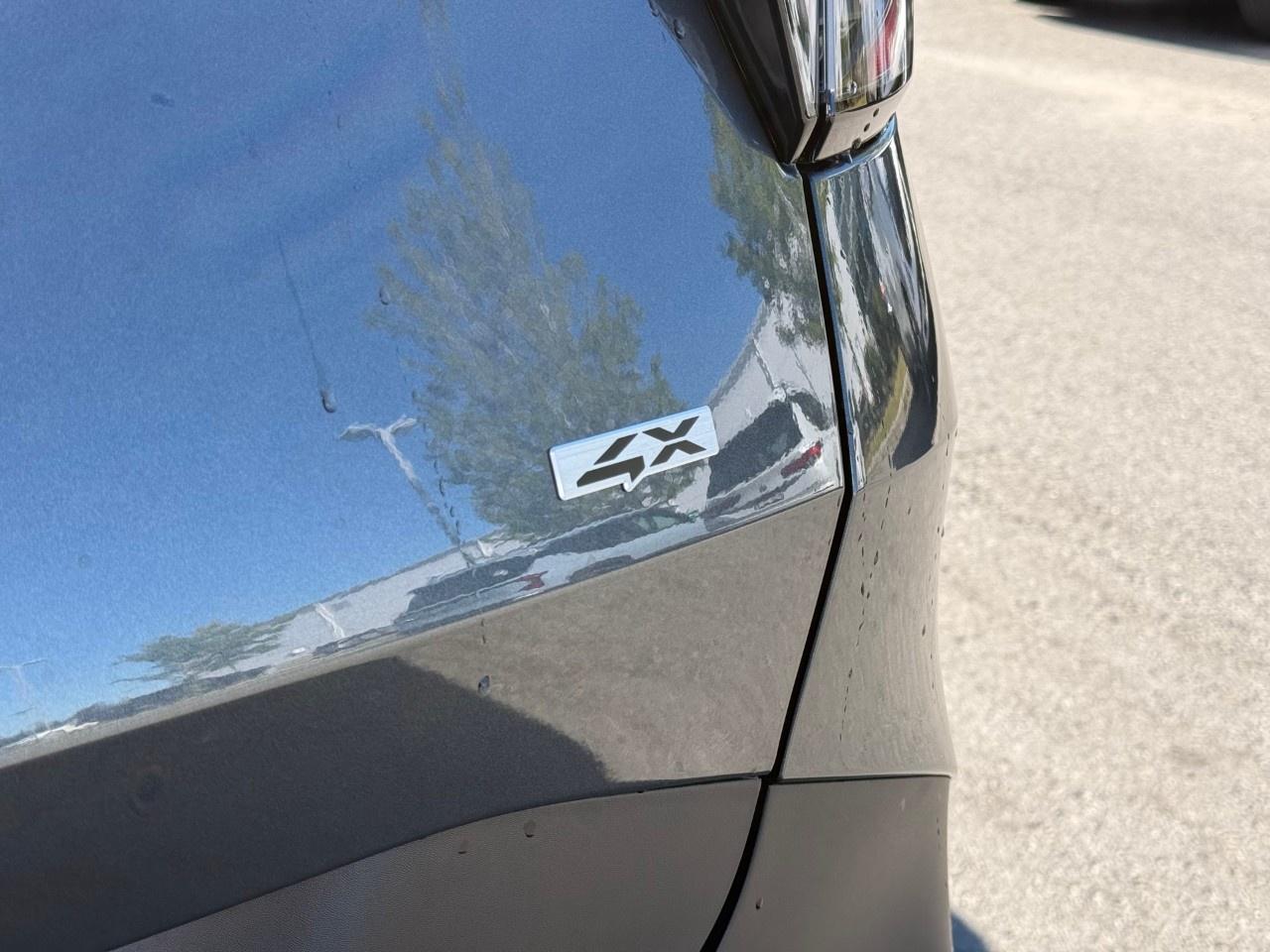 2027 Kia Sportage Hybrid EX AWD Photo