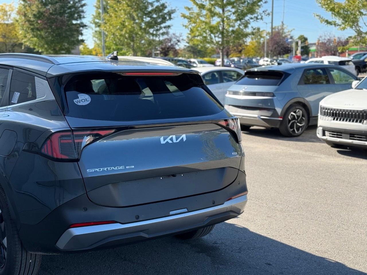 2027 Kia Sportage Hybrid EX AWD Photo