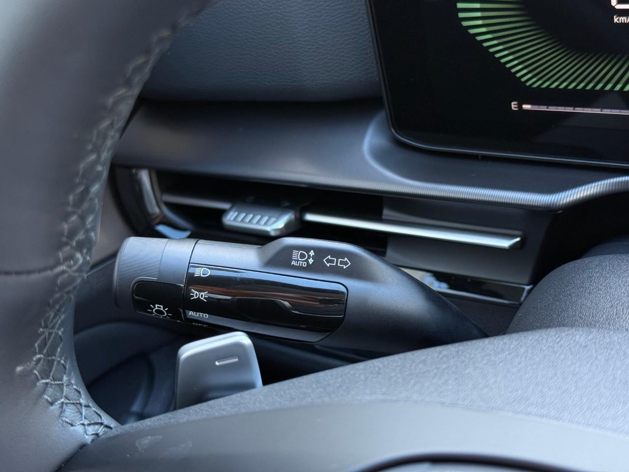 2027 Kia Sportage Hybrid EX AWD Photo