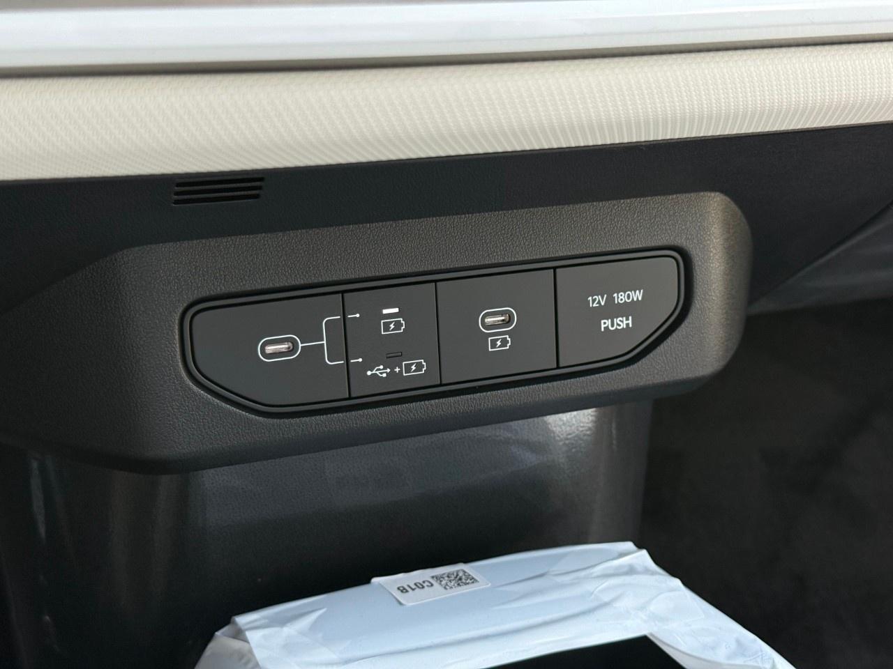 2026 Kia EV4 GT-Line FWD Photo