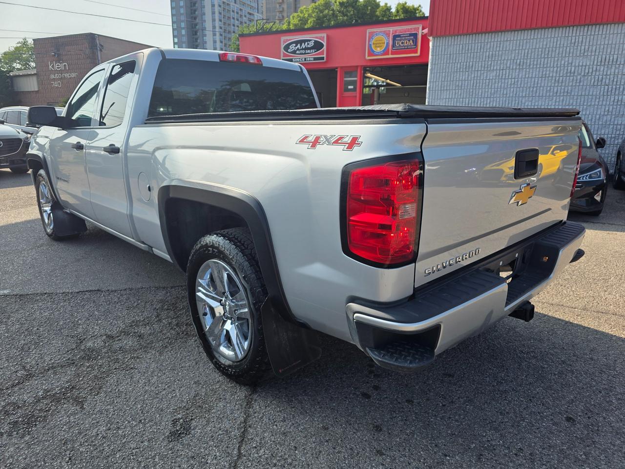 2017 Chevrolet Silverado 1500 4WD Double Cab Photo