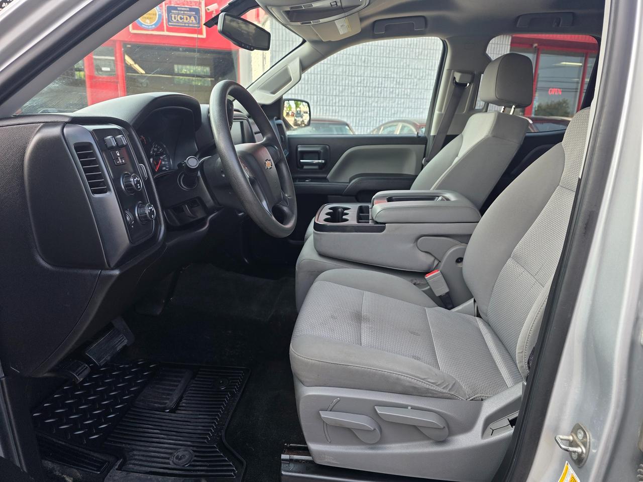 2017 Chevrolet Silverado 1500 4WD Double Cab Photo
