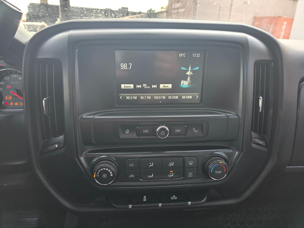 2017 Chevrolet Silverado 1500 4WD Double Cab Photo