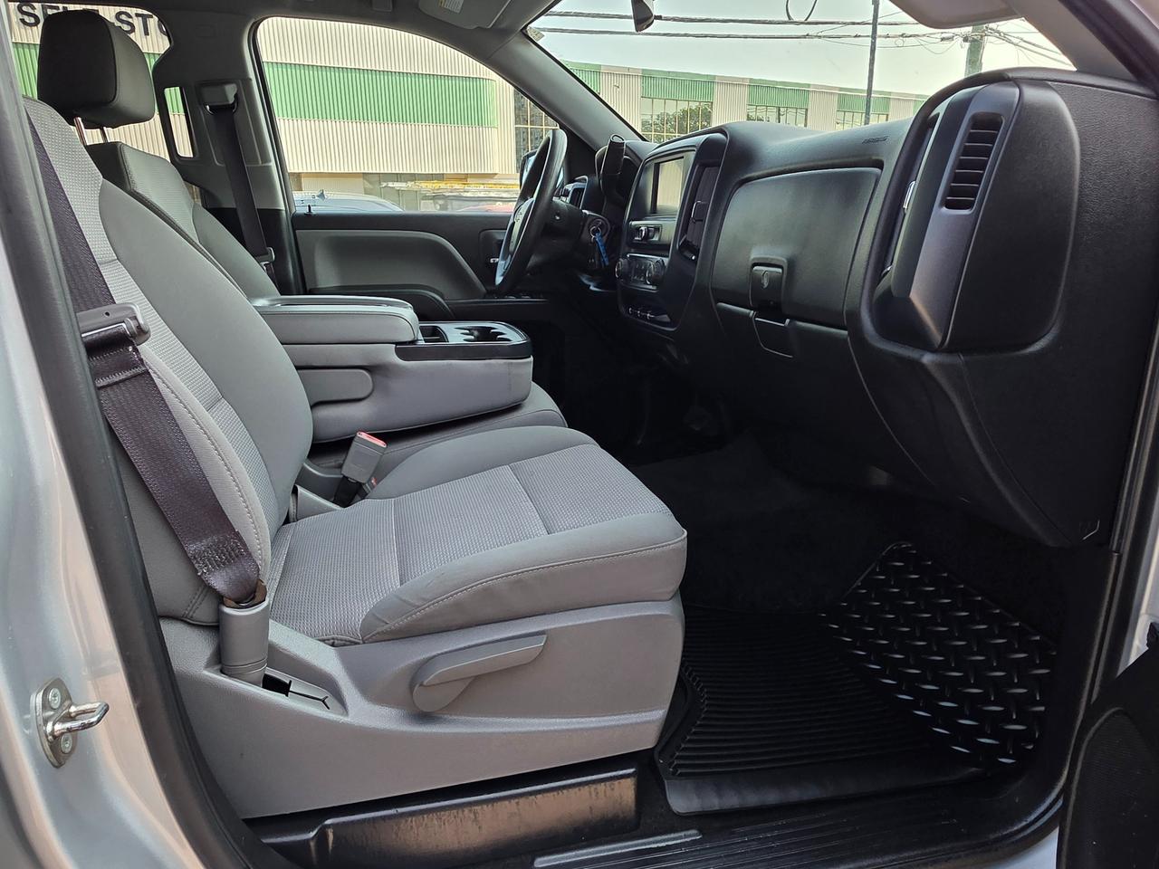 2017 Chevrolet Silverado 1500 4WD Double Cab Photo