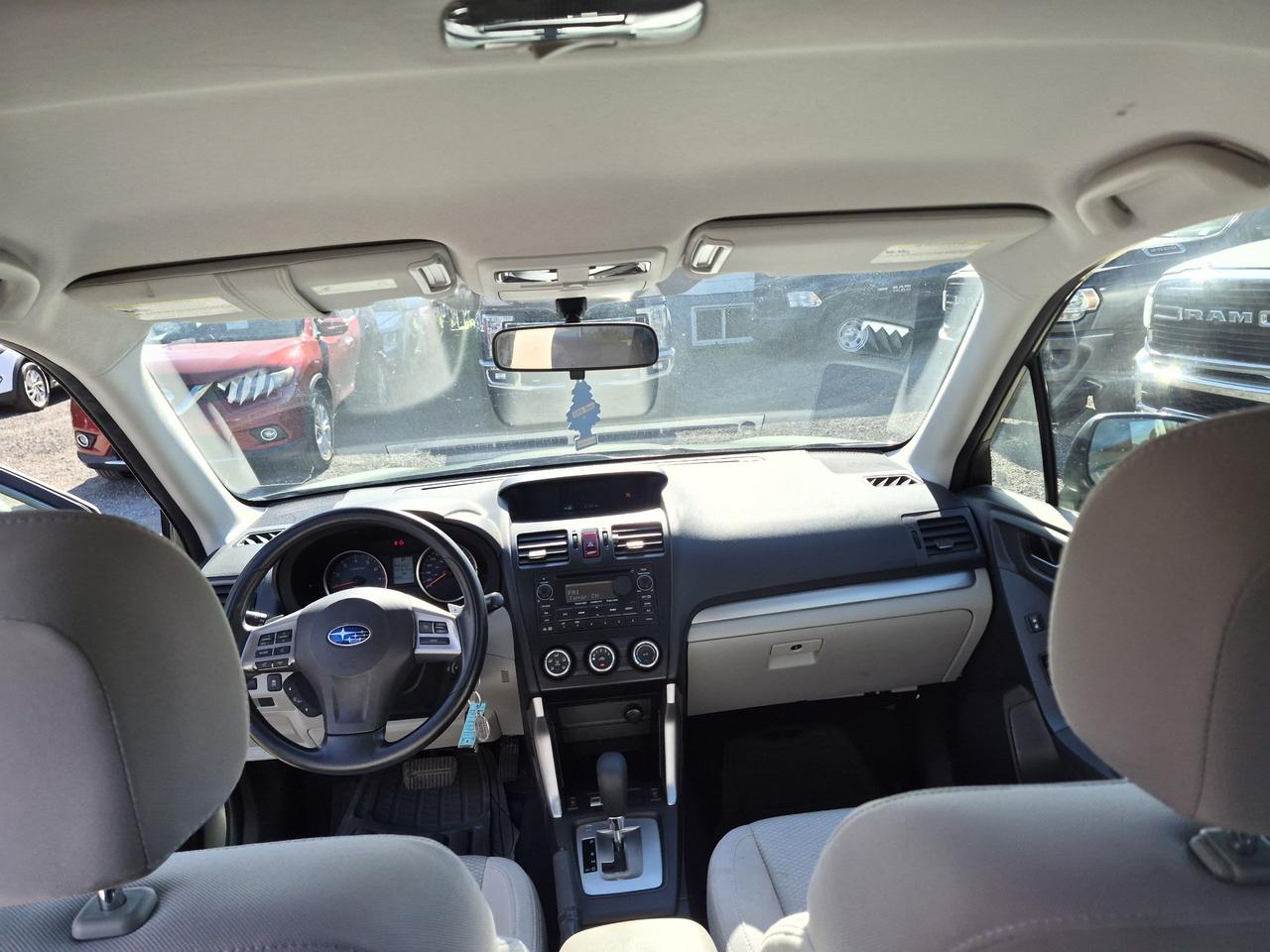 2014 Subaru Forester i Photo