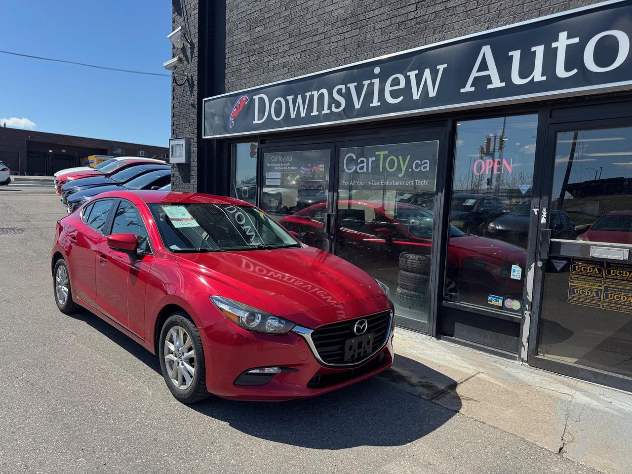 2017 Mazda MAZDA3 GS Photo0