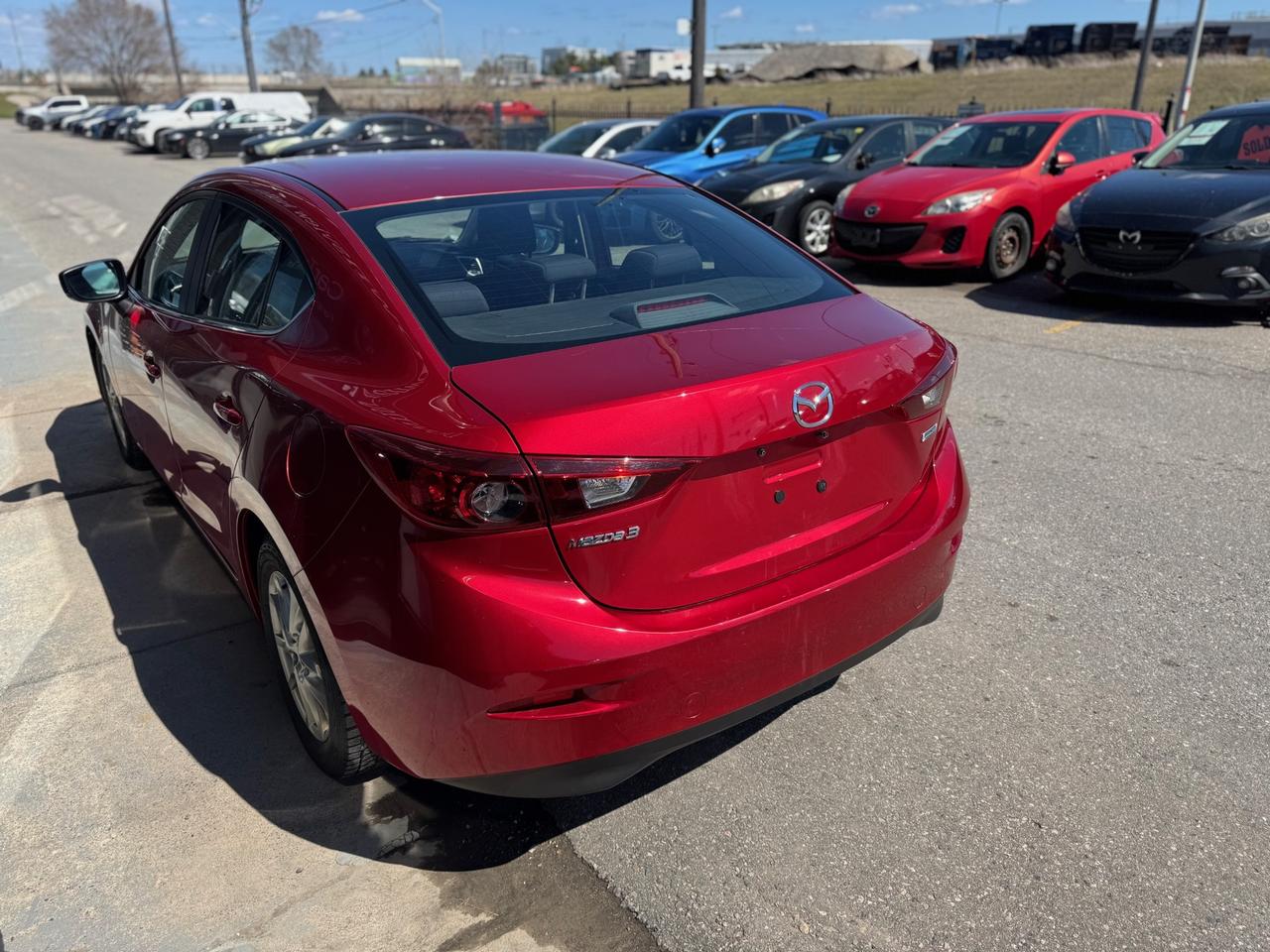 2017 Mazda MAZDA3 GS Photo4