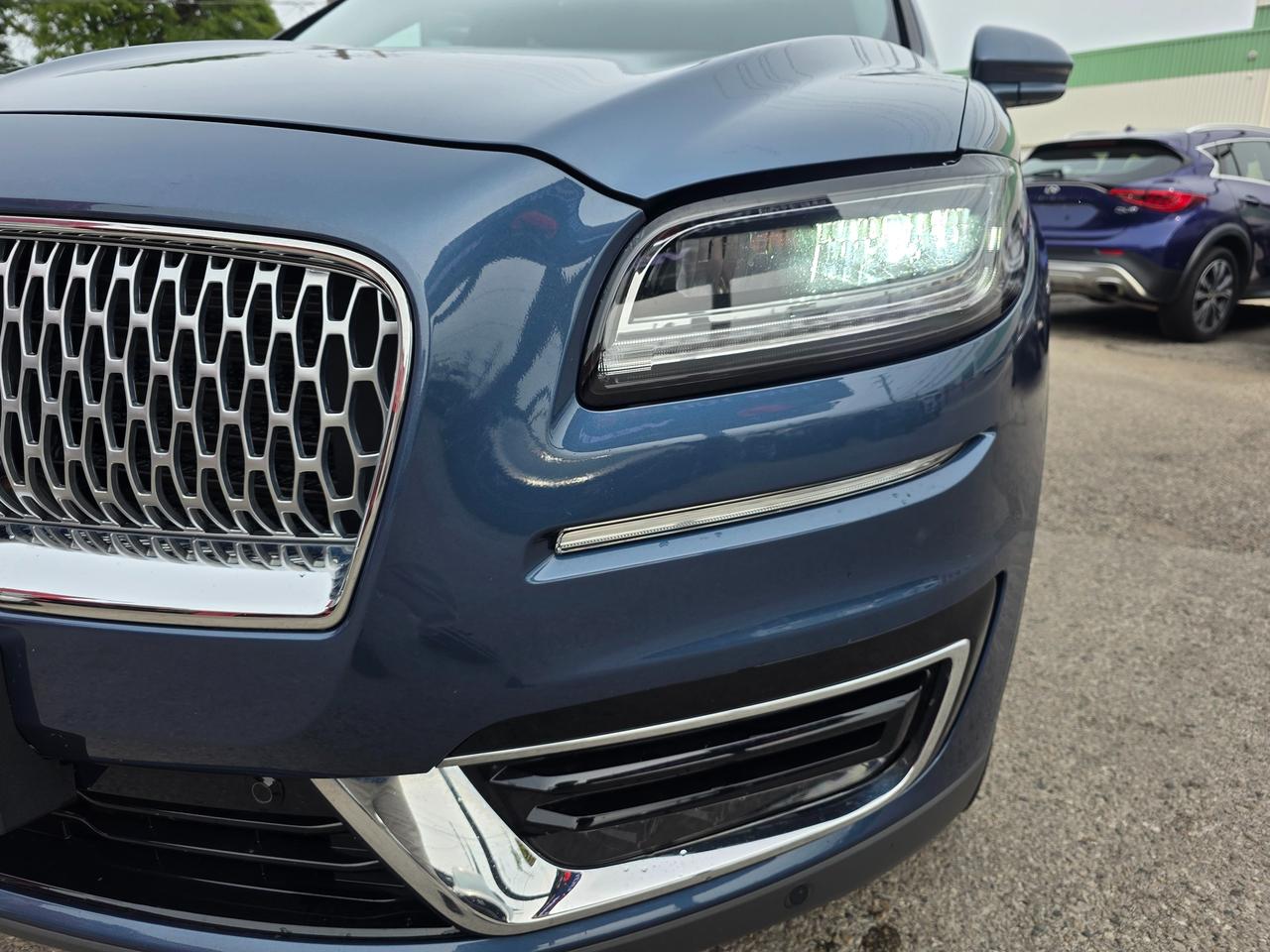 2019 Lincoln Nautilus Reserve AWD Photo