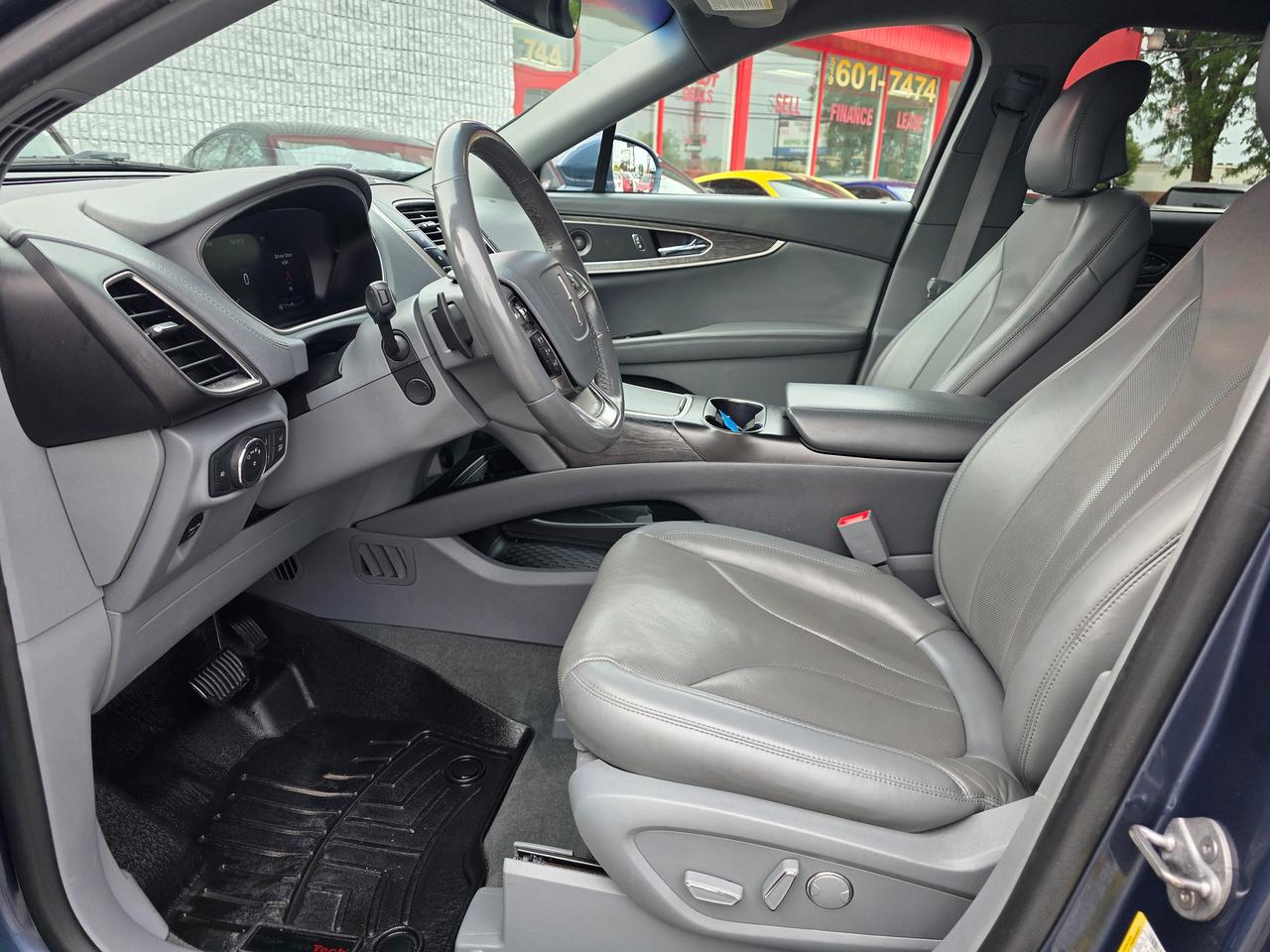 2019 Lincoln Nautilus Reserve AWD Photo