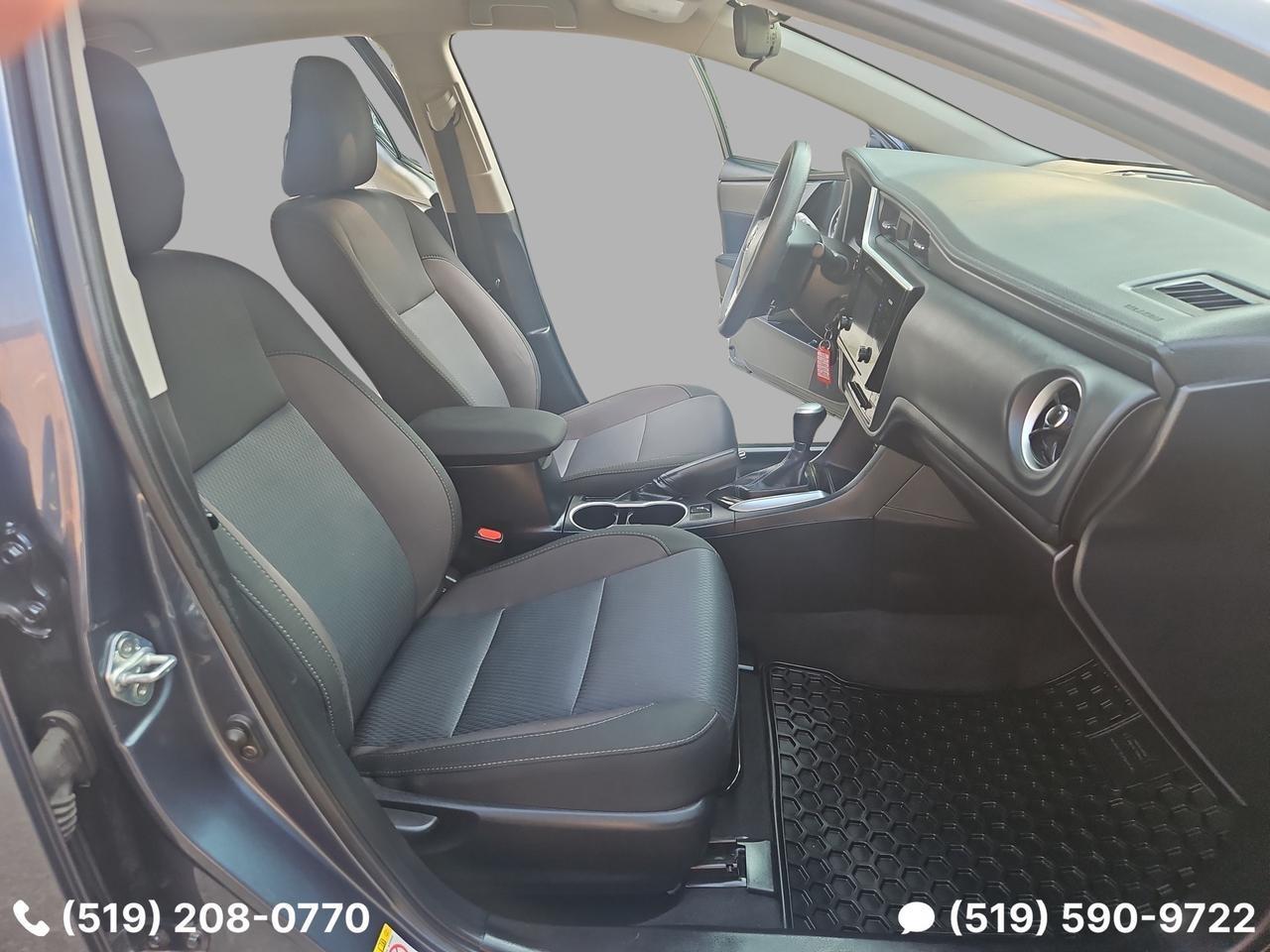 2017 Toyota Corolla LE Photo