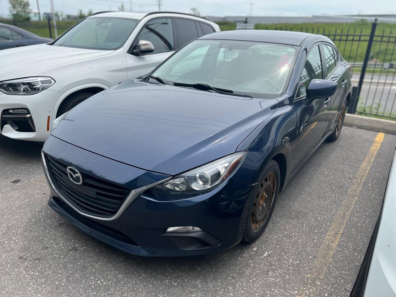 2014 Mazda MAZDA3 GS-SKY Photo