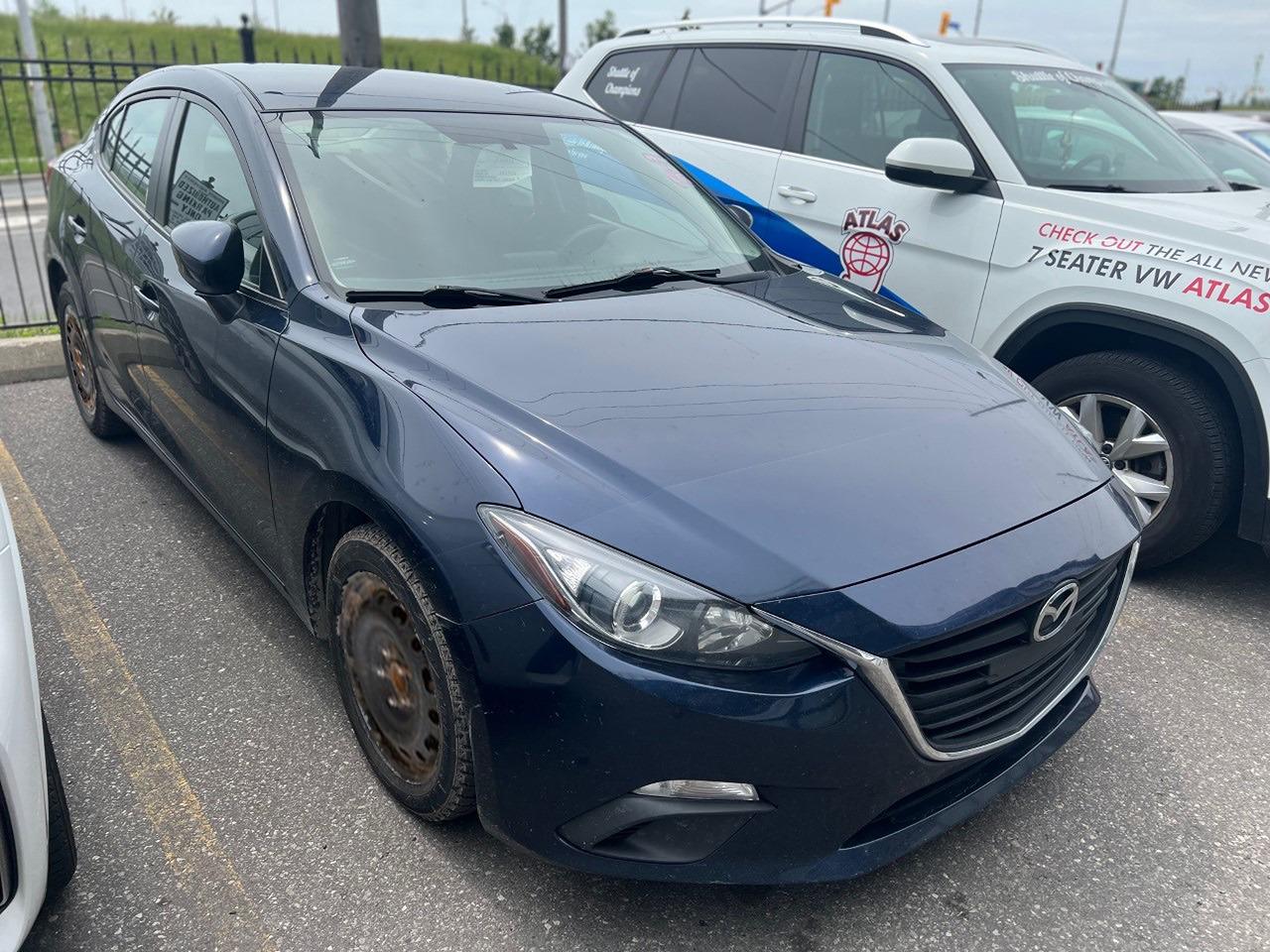 2014 Mazda MAZDA3 GS-SKY Photo