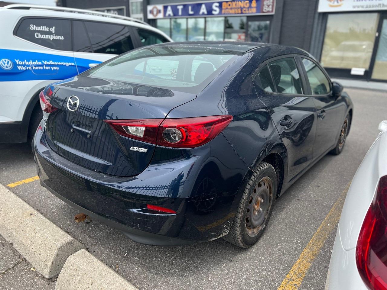 2014 Mazda MAZDA3 GS-SKY Photo