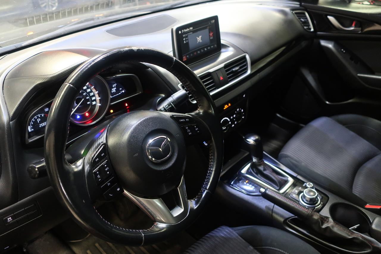 2014 Mazda MAZDA3 GS-SKY Photo