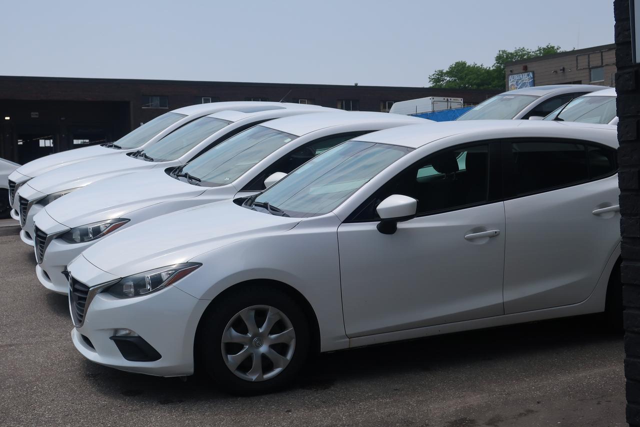 2014 Mazda MAZDA3 GS-SKY Photo