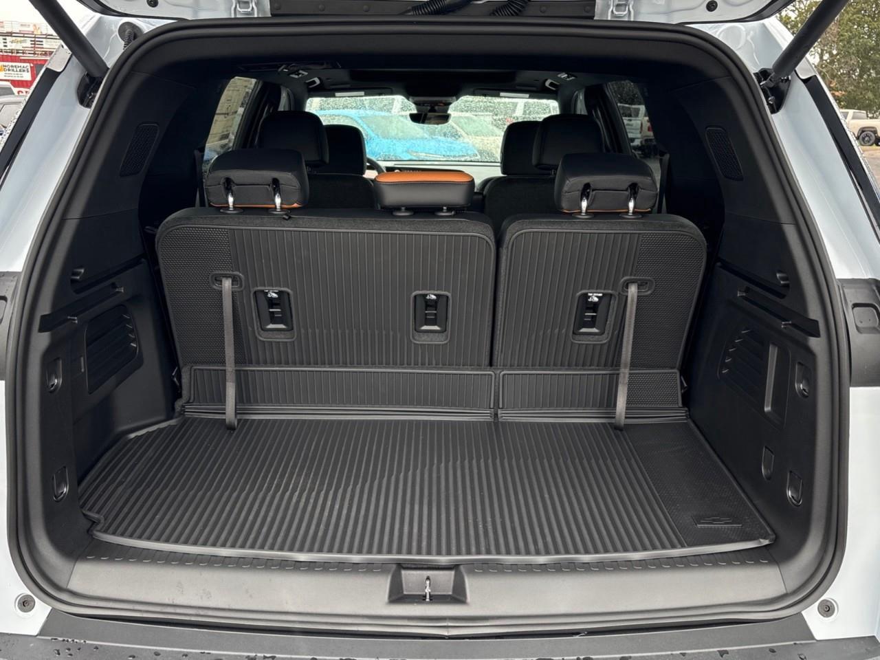 2027 Chevrolet Traverse Z71 New Rugged 7 Passenger AWD SUV with Advanced Twin-Clutch AWD System, Panoramic Sunroof, Heated Front Seats, Heated Steering Wheel, Adaptive Cruise Control, Hands Free Power Liftgate, 11 Drivers Inform Photo