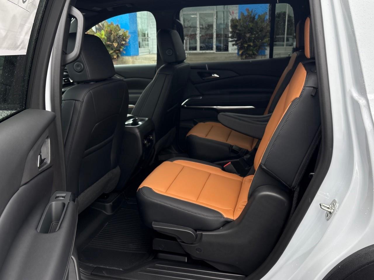 2027 Chevrolet Traverse Z71 New Rugged 7 Passenger AWD SUV with Advanced Twin-Clutch AWD System, Panoramic Sunroof, Heated Front Seats, Heated Steering Wheel, Adaptive Cruise Control, Hands Free Power Liftgate, 11 Drivers Inform Photo