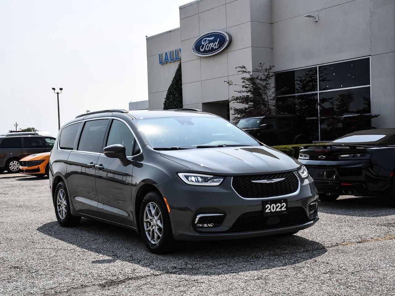 Used 2022 Chrysler Pacifica Touring HTD SEATS | HTD STEERING | REMOTE START | ADAPTIVE CRUISE for sale in Leamington, ON
