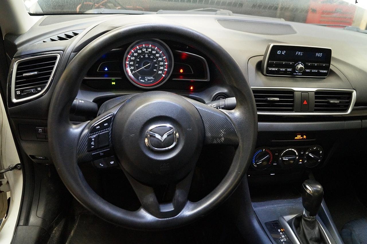 2014 Mazda MAZDA3 GX-SKY Photo4