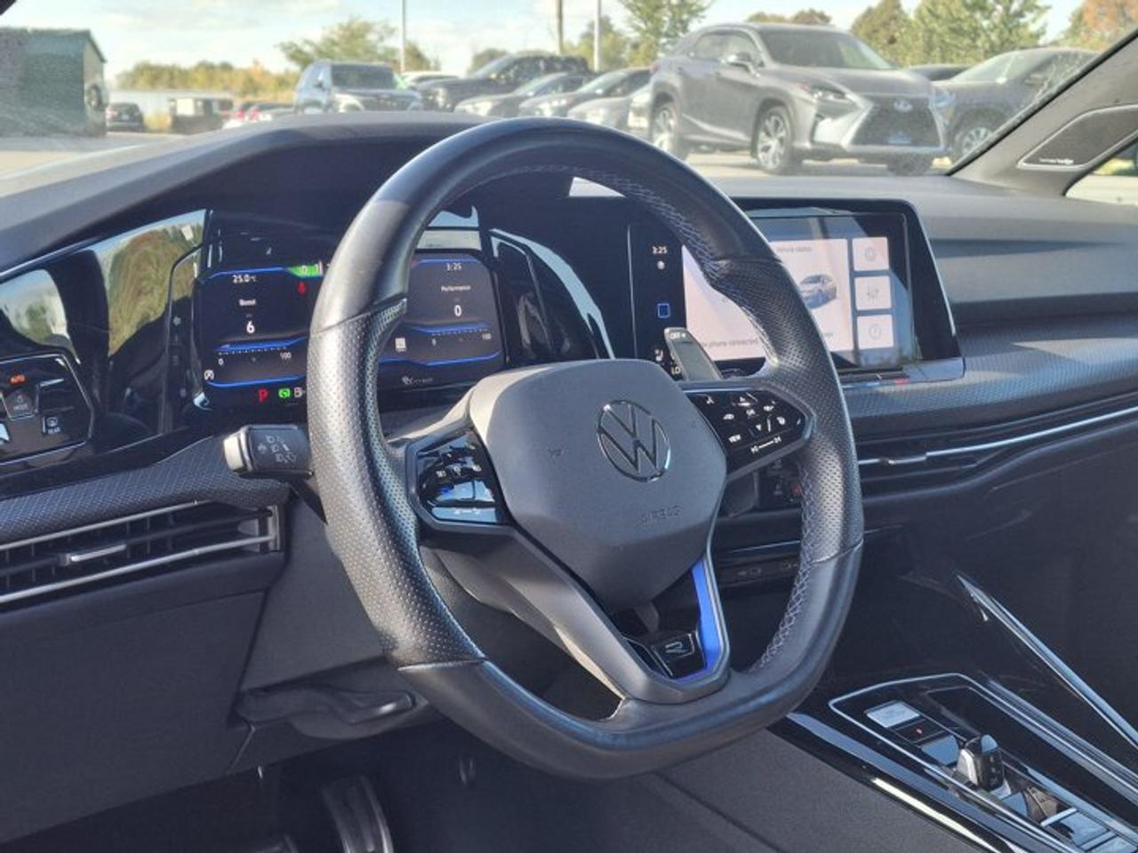 2024 Volkswagen Golf R AWD | Leather |  Nav | HUD | Adaptive Cruise | Cooled + Heated Seats | and More ! Photo