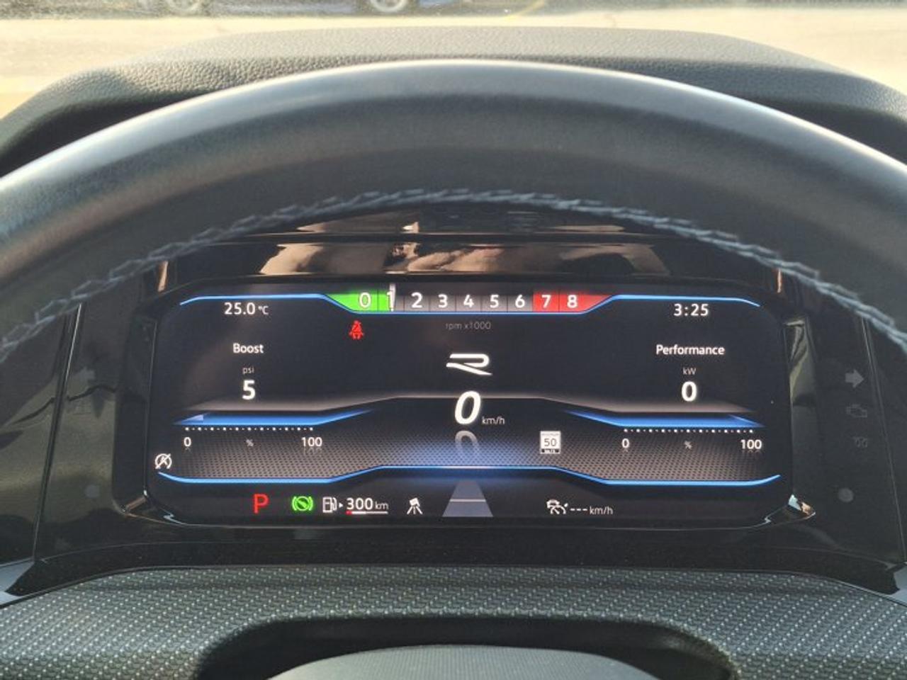 2024 Volkswagen Golf R AWD | Leather |  Nav | HUD | Adaptive Cruise | Cooled + Heated Seats | and More ! Photo