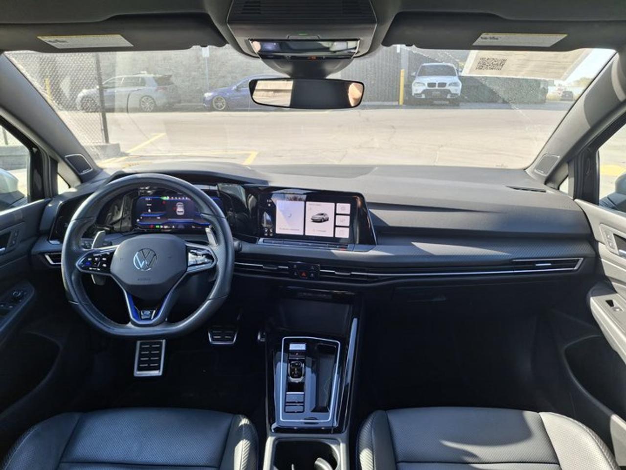 2024 Volkswagen Golf R AWD | Leather |  Nav | HUD | Adaptive Cruise | Cooled + Heated Seats | and More ! Photo