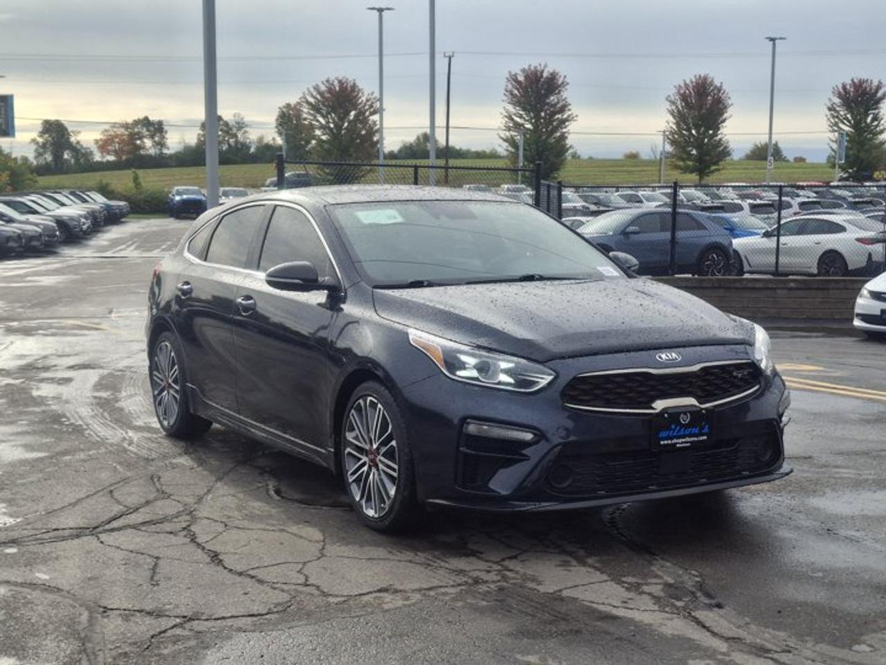2020 Kia Forte5 GT Limited | Hatch | Leather | Nav | Sunroof | Smart Cruise | Cooled + Heated Seats | and More ! Photo