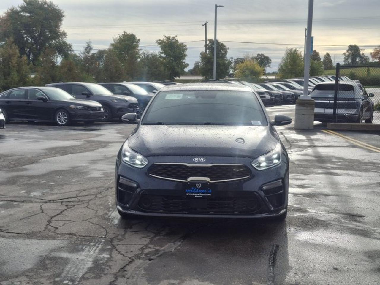 2020 Kia Forte5 GT Limited | Hatch | Leather | Nav | Sunroof | Smart Cruise | Cooled + Heated Seats | and More ! Photo
