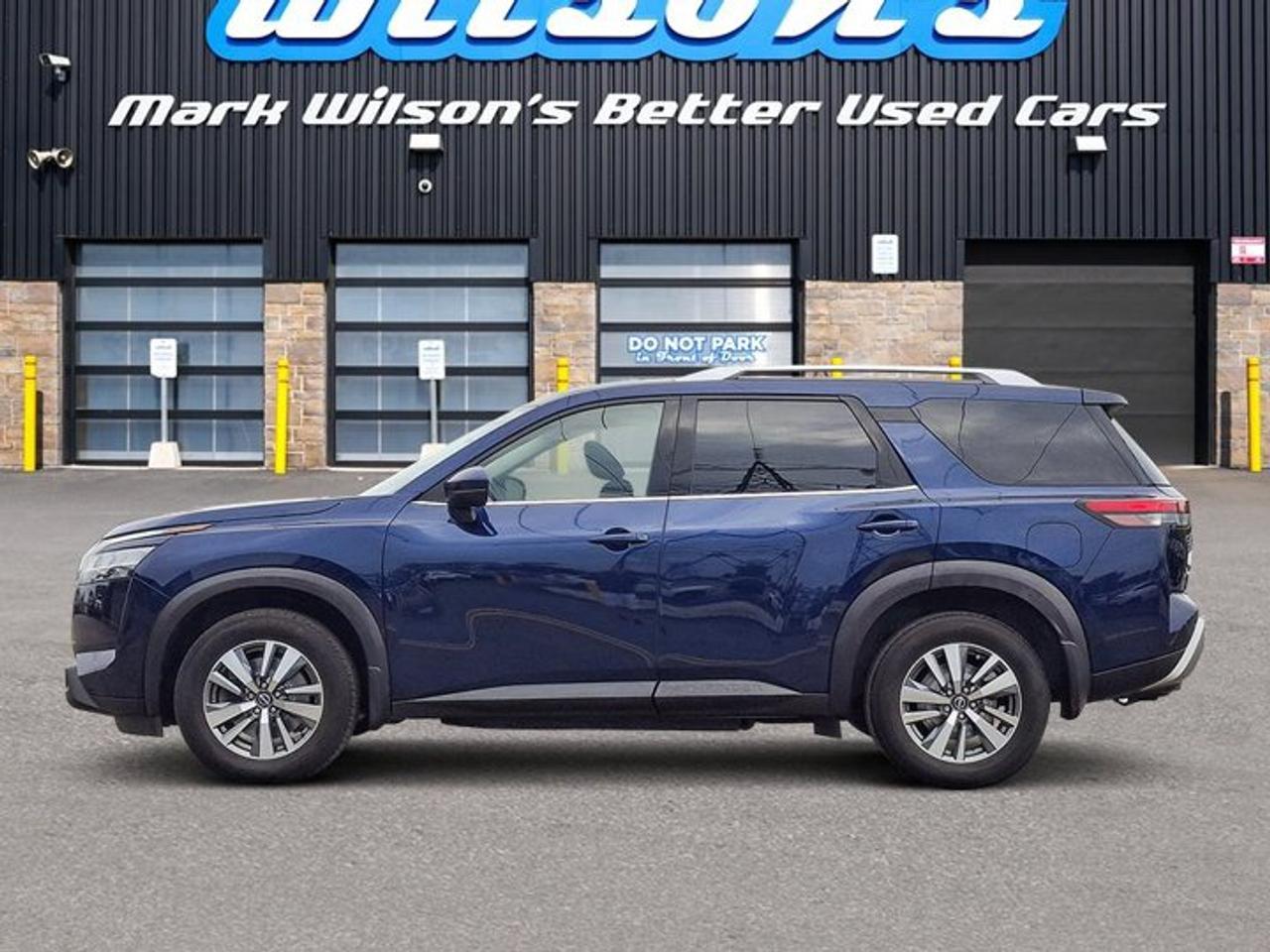2024 Nissan Pathfinder SL 4WD | Leather | Sunroof | Nav | 360 Camera | Power Seats | Smart Cruise | Remote Start and More ! Photo5