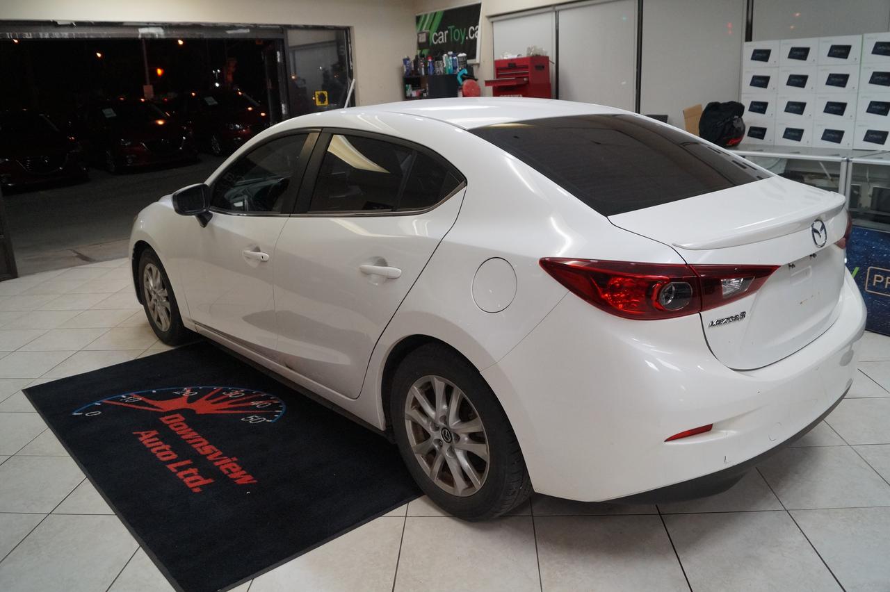2015 Mazda MAZDA3 4dr Sdn Auto GS Photo