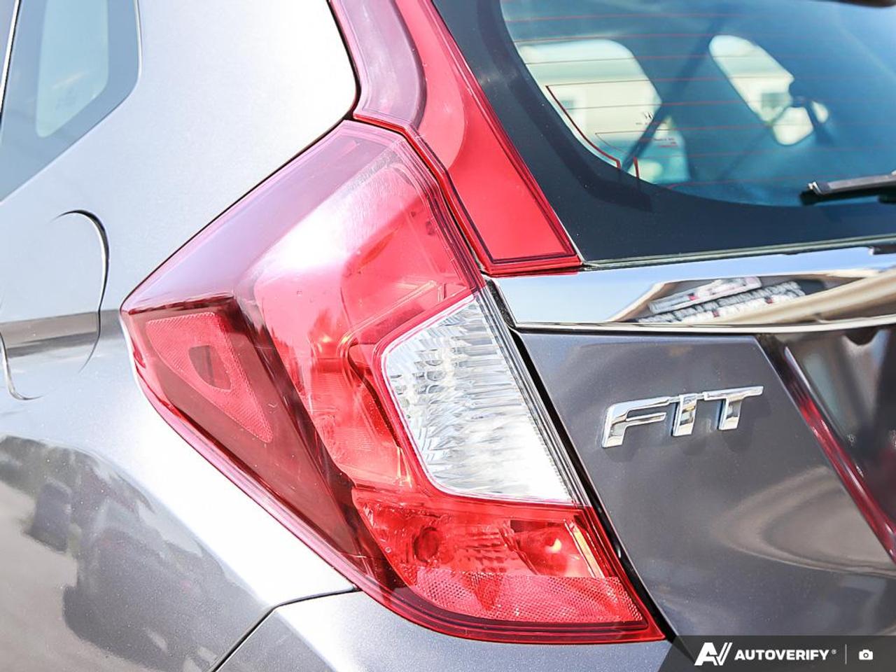 2016 Honda Fit EX, LOW KM'S, ECON, PWR S/ROOF, R/V CAM, H/SEATS - Photo #12