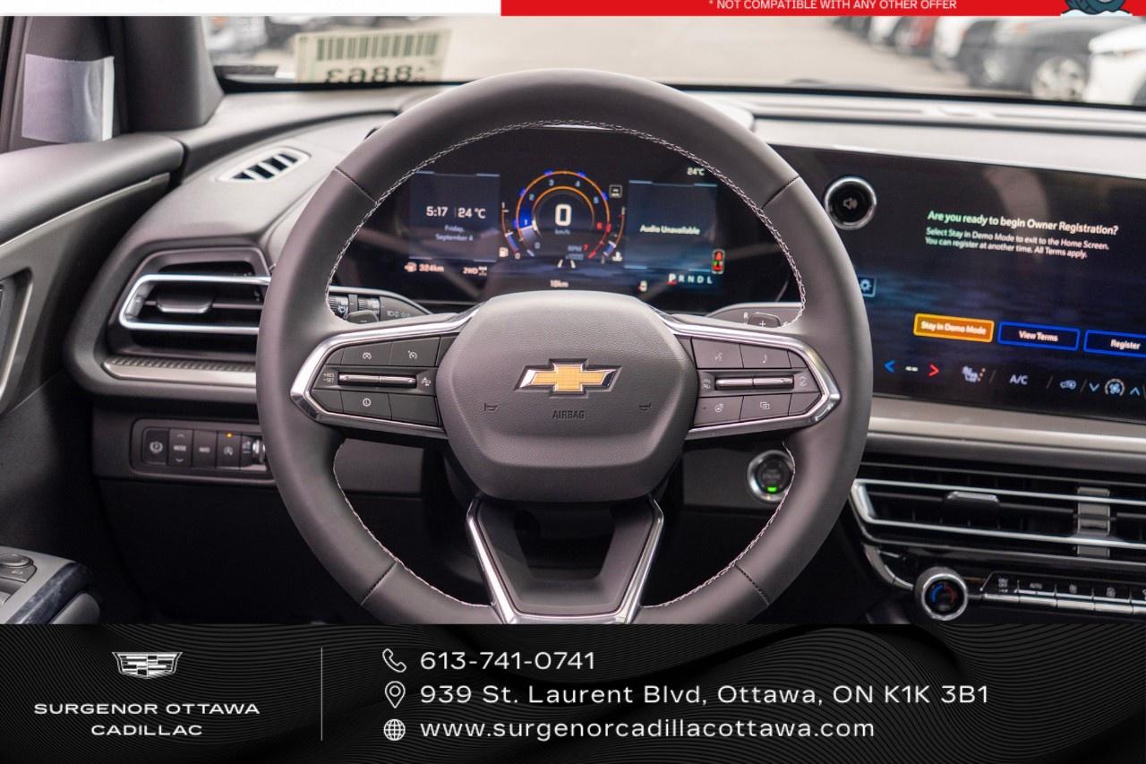 2027 Chevrolet Traverse AWD 4dr LT Photo