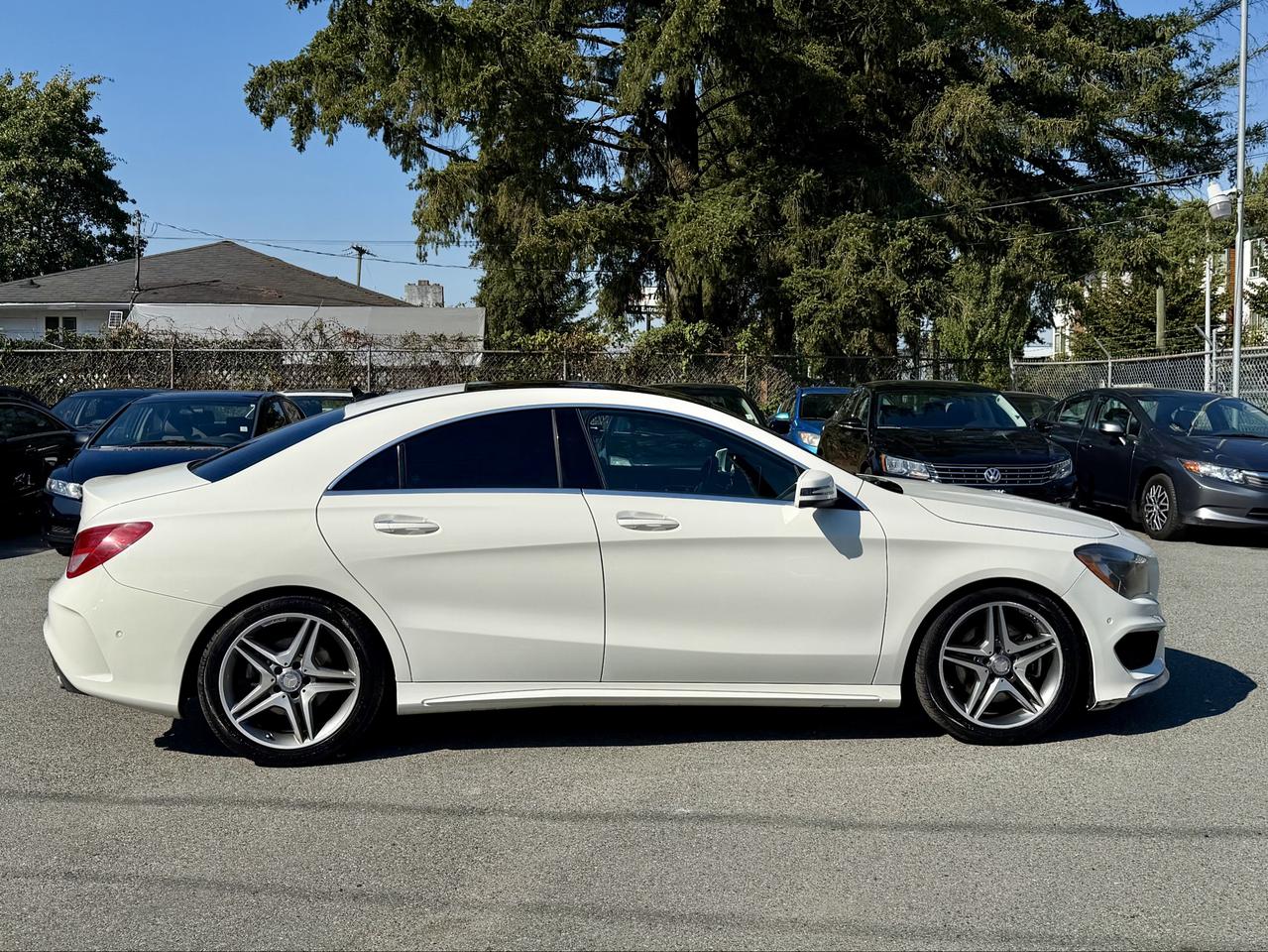 2016 Mercedes-Benz CLA-Class FINANCING AVAILABLE Photo4