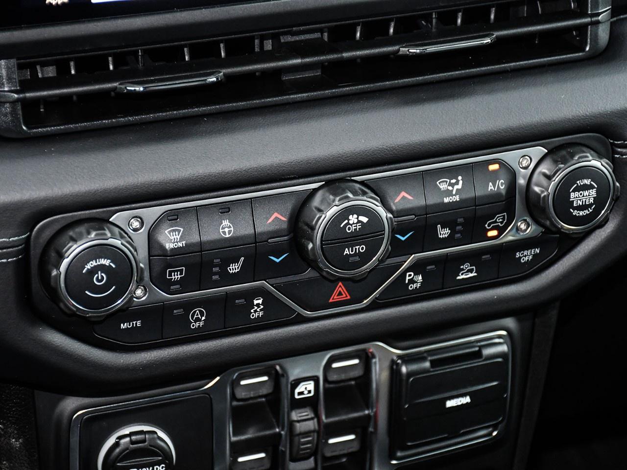 2027 Jeep Wrangler Sahara 4 Door 4x4 Photo