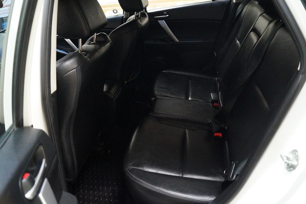 2012 Mazda MAZDA3 4dr HB Sport Auto GS-SKY Photo