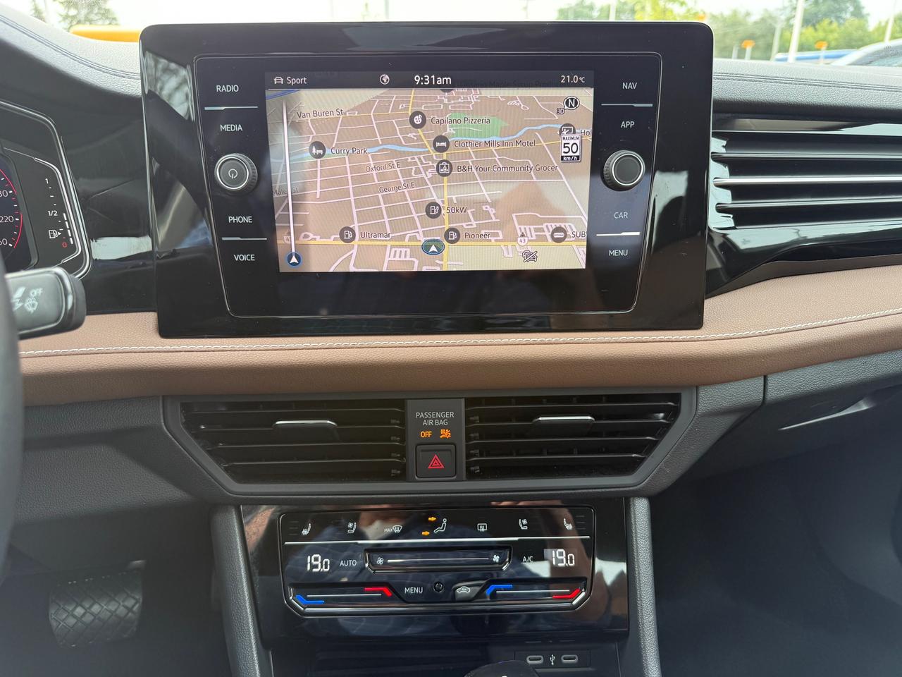 2025 Volkswagen Jetta Highline NAV! Sunroof! Brown Leather! Photo