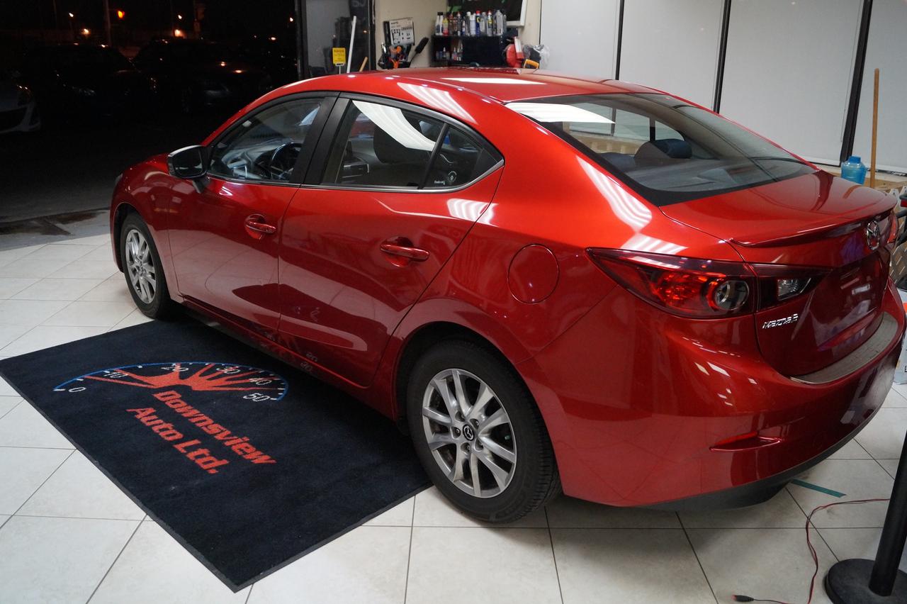 2015 Mazda MAZDA3 GS Photo