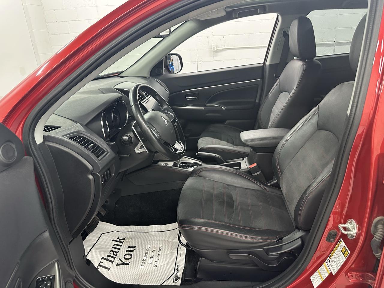 2018 Mitsubishi RVR GT Photo29