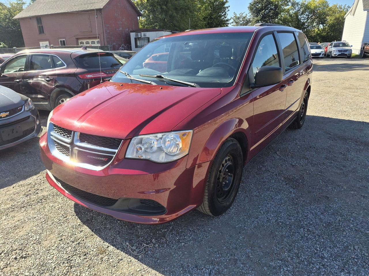 2016 Dodge Grand Caravan SXT - Photo #1