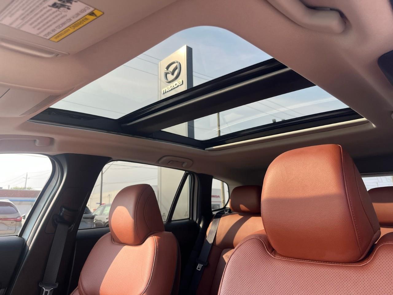 2024 Mazda CX-50 GT w/Turbo Ventilated Seats | 360° Camera | Bose Premium Audio Photo
