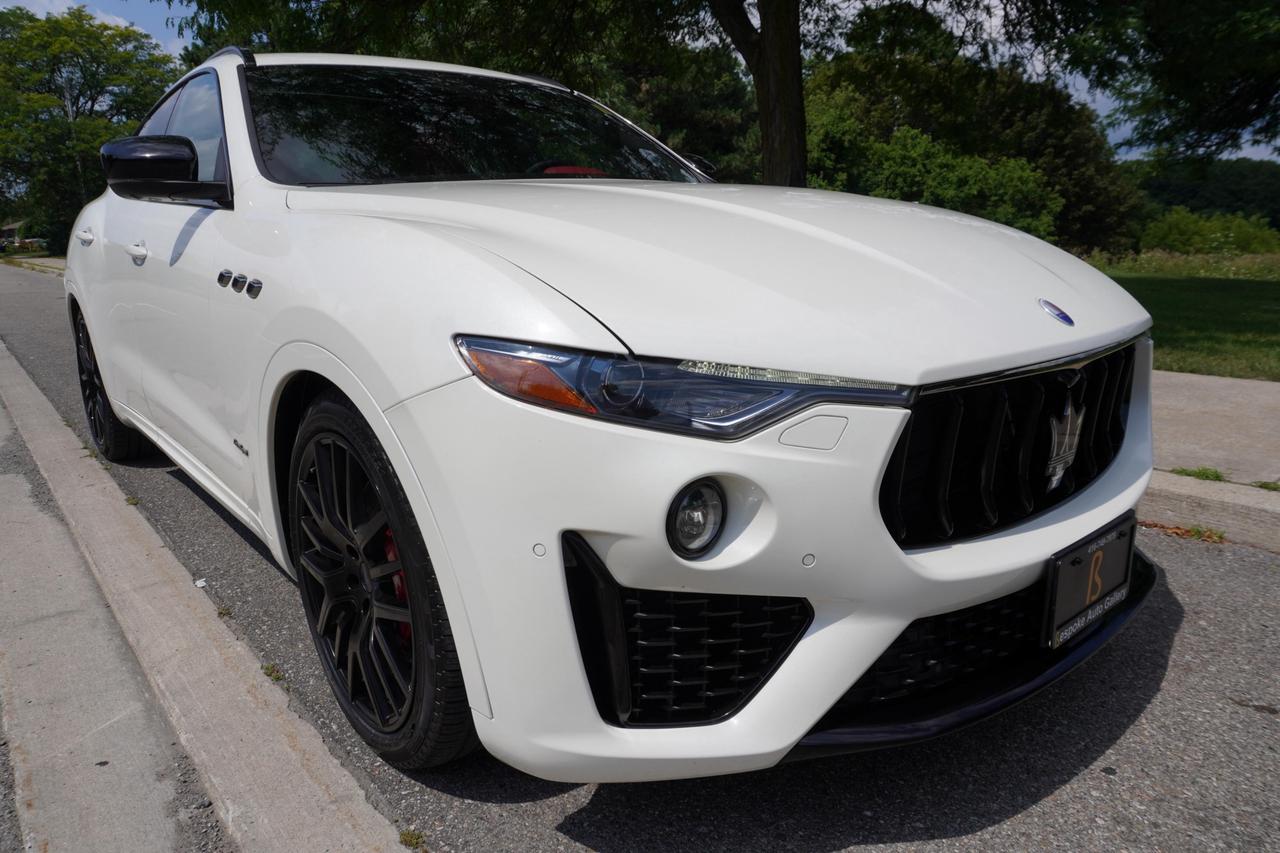 2019 Maserati Levante S GRANSPORT / NO ACCIDENTS / DEALER SERVICED / STUNNING COMBO Photo