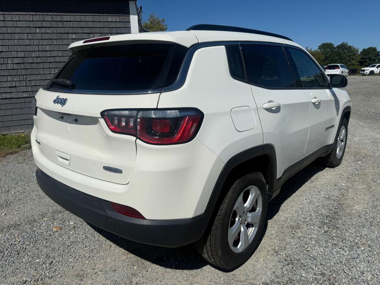 2019 Jeep Compass Latitude Photo